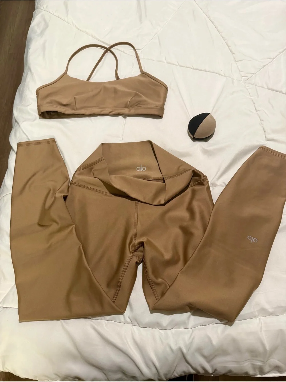 SALE SET High-Waist Legging Sports Bra Set in Tan size S great NO pads ..
